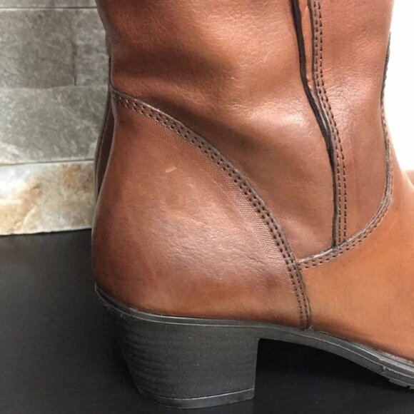 Clarks Maymie Stellar Knee High Boot (O) - Picture 4 of 15